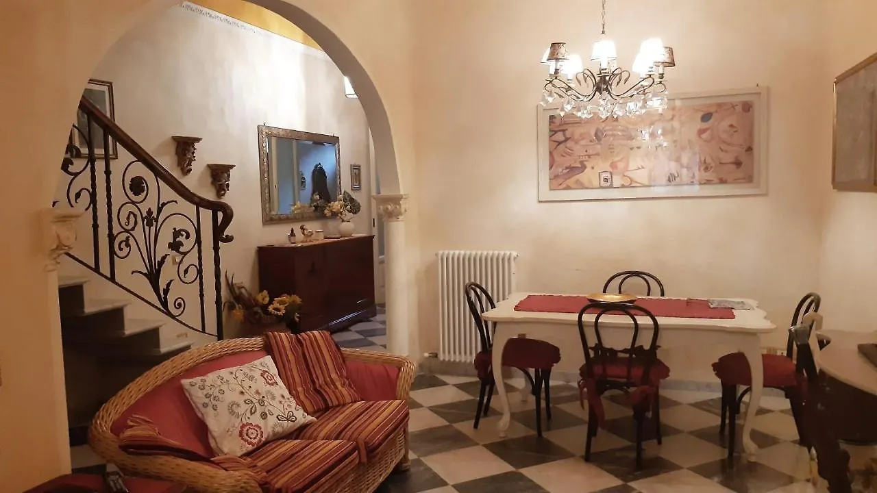 Holiday home Villino San Martino 350M Dal Mare With Covered Parking Viareggio Italy