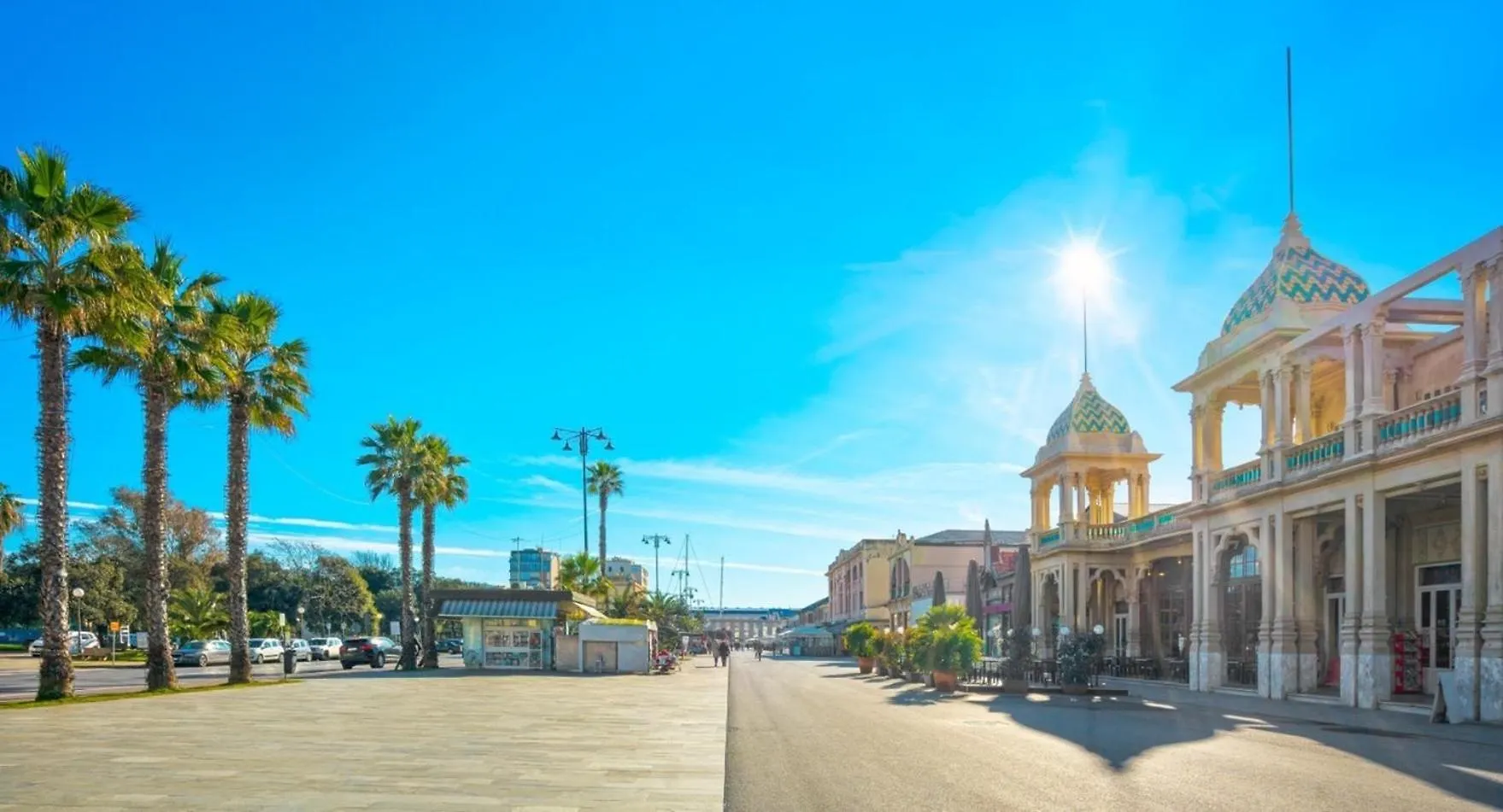 Villino San Martino 350M Dal Mare With Covered Parking Viareggio Italy
